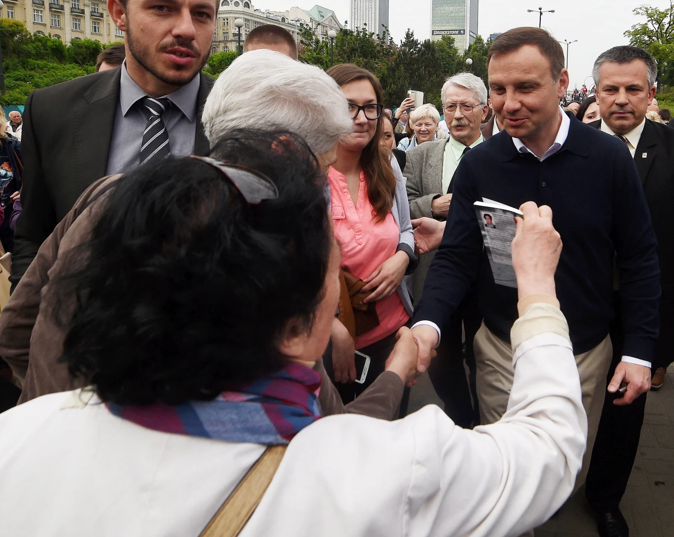 Andrzej Duda spotkał się w poniedziałek rano z mieszkańcami Warszawy.
