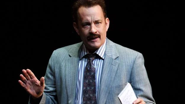 Tom Hanks - jako Mike McAlary - na broadwayowskiej scenie Tom Hanks - jako Mike McAlary - na broadwayowskiej scenie