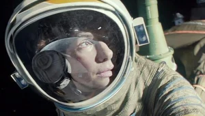 Sandra Bullock w filmie "Grawitacja"