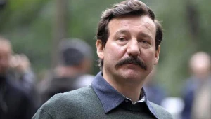 Robert Więckiewicz jako Lech Wałęsa na planie filmu Andrzeja Wajdy