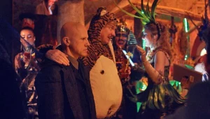 Christoph Waltz i David Thewlis w scenie z filmu "The Zero Theorem"