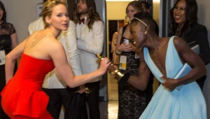 Z nią nigdy nie jest nudno: Jennifer Lawrence próbuje wydrzeć Oscara Lupicie Nyong'o