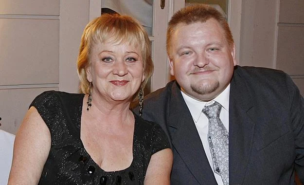 Grzegorz Komendarek i Małgorzata Rożniatowska na jubileuszu serialu "Złotopolscy" Grzegorz Komendarek i Małgorzata Rożniatowska na jubileuszu serialu "Złotopolscy"