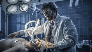 To film o grupie ludzi, którzy związani są jakąś ideą - mówi o "Bogach" Piotr Głowacki