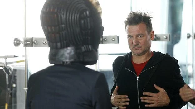 Robert Więckiewicz zaprezentował na planie imponujące "kukuryku" Robert Więckiewicz zaprezentował na planie imponujące "kukuryku"