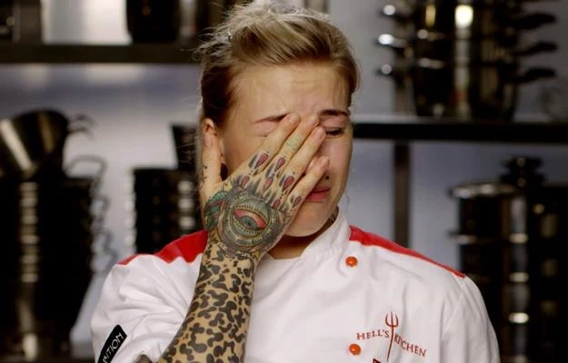 Monika Dąbrowska nie wytrzymała napięcia i rozpłakał się w programie Monika Dąbrowska nie wytrzymała napięcia i rozpłakał się w programie