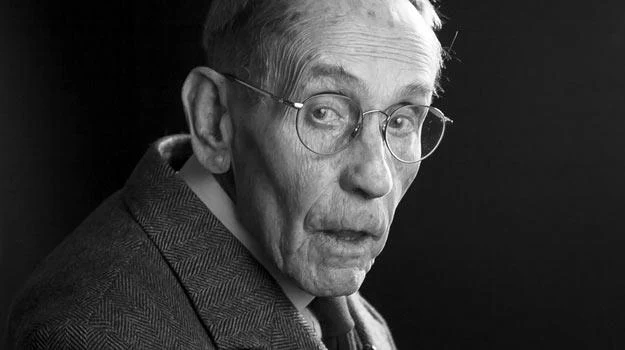 Tadeusz Konwicki zostanie pochowany na Powązkach Wojskowych Tadeusz Konwicki zostanie pochowany na Powązkach Wojskowych