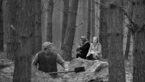 Agata Trzebuchowska i Agata Kulesza w filmie "Ida"