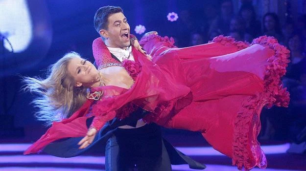 Krzysztof Wieszczek w ubiegłotygodniowym odcinku "Tańca z Gwiazdami" Krzysztof Wieszczek w ubiegłotygodniowym odcinku "Tańca z Gwiazdami"