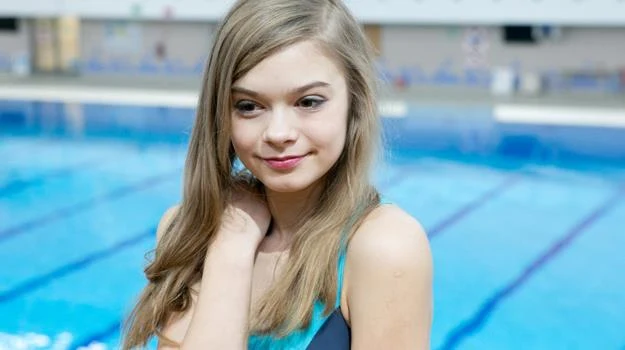 Obecnie Julię Wróblewską można oglądać w programie "Celebrity Splash!" / fot. K Pictures Obecnie Julię Wróblewską można oglądać w programie "Celebrity Splash!" / fot. K Pictures