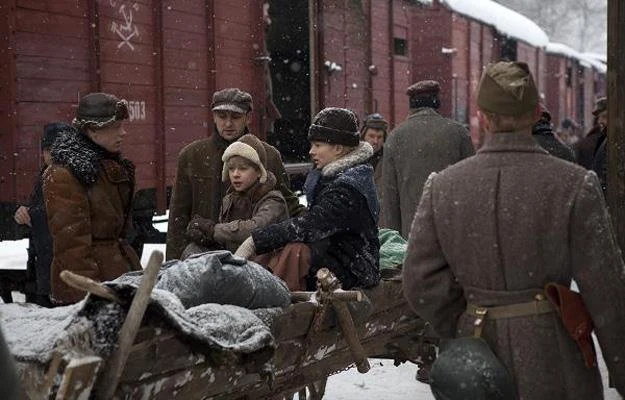 Kadr z filmu "Syberiada polska" Kadr z filmu "Syberiada polska"