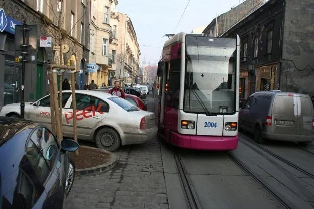 Kilka centymetrów i kłopot gotowy