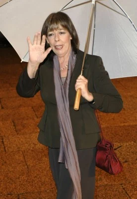 Frances De La Tour (Madame Olympe Maxime)