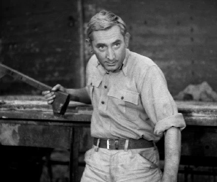 Gustaw Holoubek w filmie "Prawo i pięść" (1964)