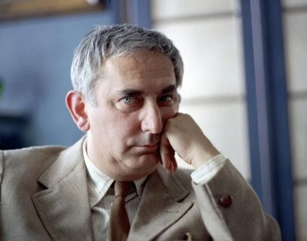 Gustaw Holoubek w filmie "Szpital Przemienienia" (1978)