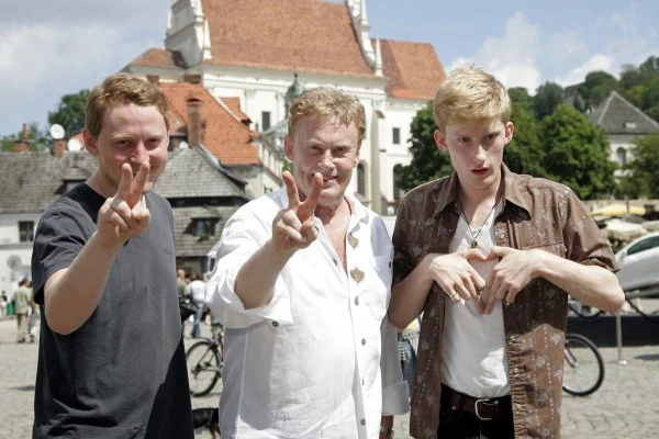 Daniel Olbrychski z synami - Rafałem i Victorem