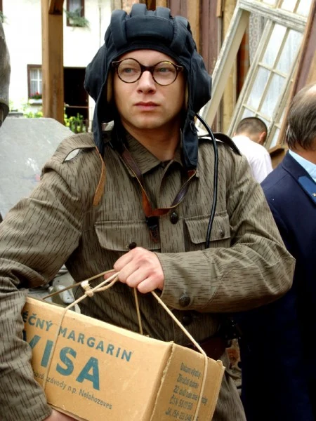 Maciej Stuhr (Florian)