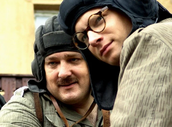 Bogdan Grzeszczak (Edek) i Maciej Stuhr (Florian)