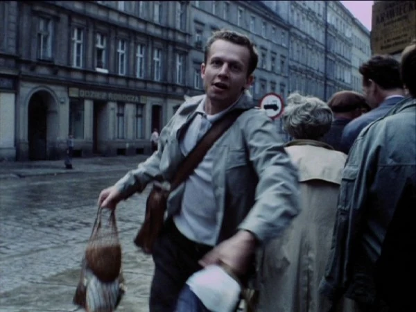 "Kobieta samotna" (1981)