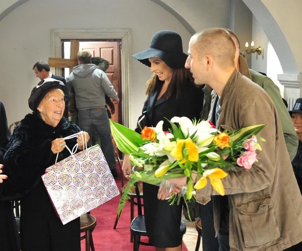 Irena Kwiatkowska na planie serialu "Niania (2008)