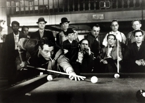 Jedna z pierwszych wielkich ról Paula Newmana - w filmie "Bilardzista" (1961) - fot. Popperfoto / Getty Images Jedna z pierwszych wielkich ról Paula Newmana - w filmie "Bilardzista" (1961) - fot. Popperfoto / Getty Images