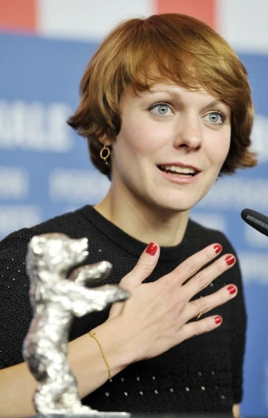 Niemka Maren Ade - reżyserka filmu "Alle Anderen" ze Srebrnym Niedźwiedziem - Nagrodą Specjalną Jury Niemka Maren Ade - reżyserka filmu "Alle Anderen" ze Srebrnym Niedźwiedziem - Nagrodą Specjalną Jury