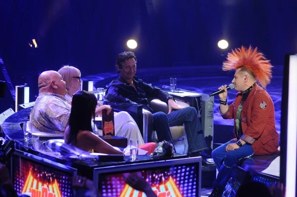 Zaśpiewał u stóp Eli Zapendowskiej: "O Ela, straciłaś przjaciela" fot.A.Szilagyi