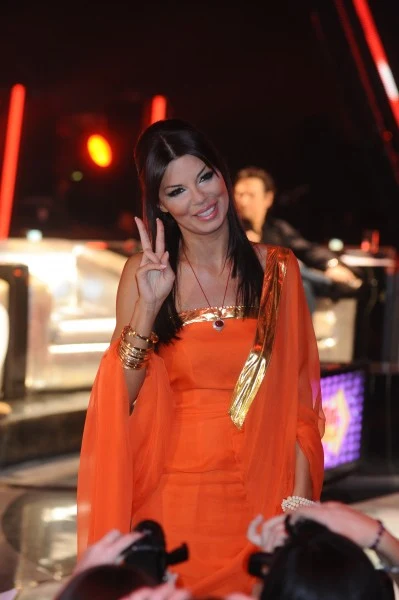 Edyta Górnia w pomarańczy fot.A.Szilagyi