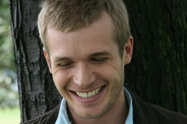 Tomasz Ciachorowski najbardziej znany jest telewidzom z roli Jana Złotopolskiego.