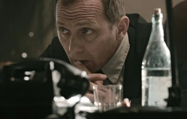 W filmie zobaczymy również plejadę polskich gwiazd w rolach drugoplanowych - między innymi Olgierda Łukaszewicza, Wojciecha Pszoniaka, Andrzej Chyrę, Władysława Kowalskiego, Krzysztofa Stroińskiego, Ewę Dałkowską.