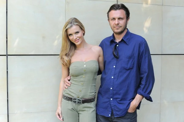 Joanna Krupa z odtwórcą roli komisarza Smolara - Markiem Bukowskim