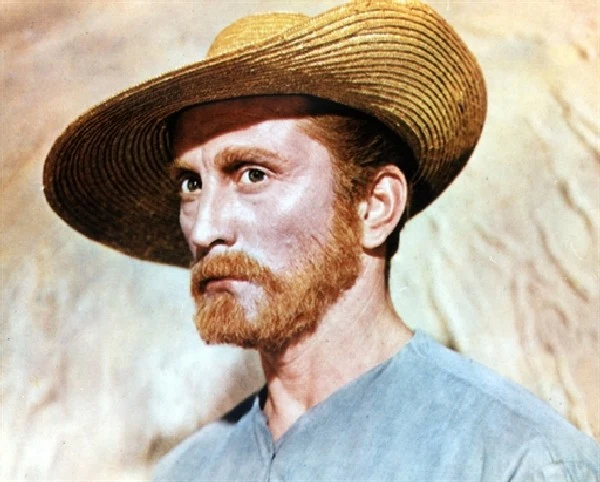 Nie wszyscy wiedzą, że Kirk Douglas urodził się w... Amsterdamie (w stanie Nowy Jork). W filmie "Pasja życia" (1956) wcielił się w postać Vincenta van Gogha.