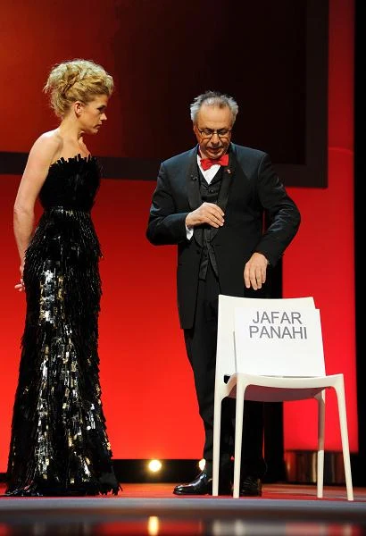 Dyrektor Berlinale - Dieter Kosllick i prowadząca galę otwarcia Anke Engelke