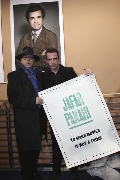 Dyrektor Berlinale Dieter Kosslick z irańskim reżyserem Rafi Pittsem ("Myśliwy") - fot. Andreas Rentz