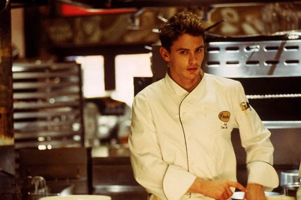 Następnie artysta zagrał drugoplanową rolę w obrazie Roberta Altmana "The Company", po czym w krótkim czasie wystąpił w kilku filmach wojenno-kostiumowych.