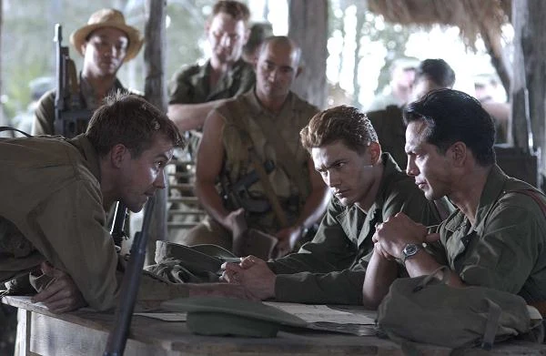 Na pierwszy ogień poszły produkcje historyczne: "VI Batalion" - obraz o Amerykanach przetrzymywanych pod koniec II wojny światowej w japońskich obozach...