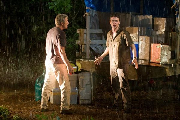 Kolejne kreacje Franco nie były głównymi rolami, ale drugoplanowe postacie, w które się wcielał, odgrywały zawsze ważną rolę w fabułach kolejnych filmów. Tak było zarówno w melodramacie "Noce w Rodanthe"...