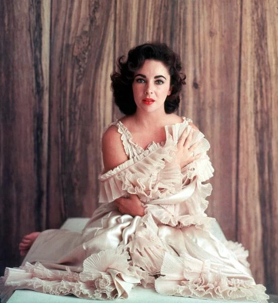 "Miałam życie pełne niezapomnianych wrażeń, ale teraz nie wiem, czy moje serce cokolwiek jeszcze wytrzyma" - powiedziała w 2009 roku, kiedy po raz kolejny trafiła do szpitala