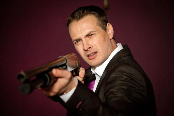 W reżyserskim debiucie Cezarego Pazury "Weekend" (2011) zagrał główną postać gangstera Maksa