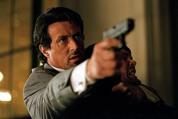 W tytułowej roli w "Dorwać Cartera"