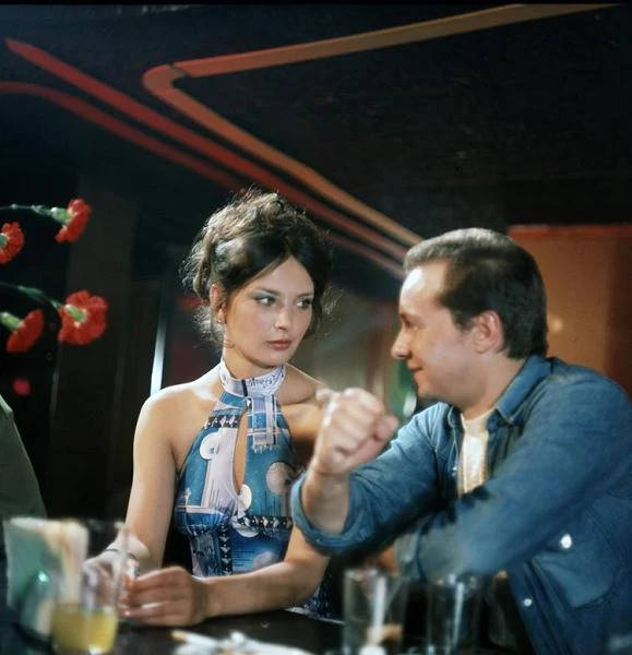 W 1978 roku wystąpiła u boku Krzysztofa Stroińskiego w psychologicznym dramacie Waldemara Podgórskiego "Wesela nie będzie"