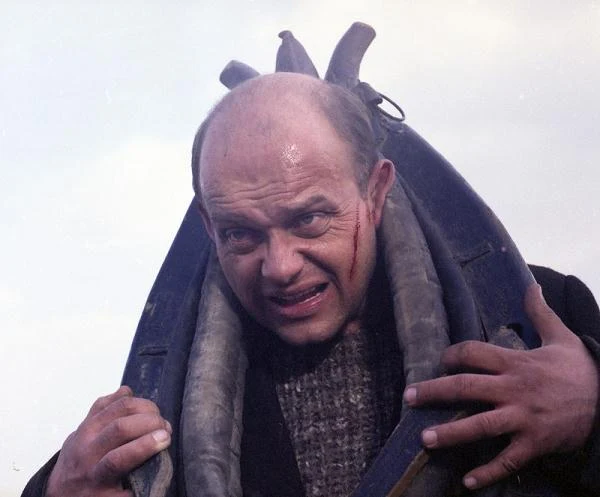 Adam Ferency wilokrotnie współpracowałz Janem Jakubem Kolskim - pierwszy raz na planie "Pogrzebu kartofla" (1990)