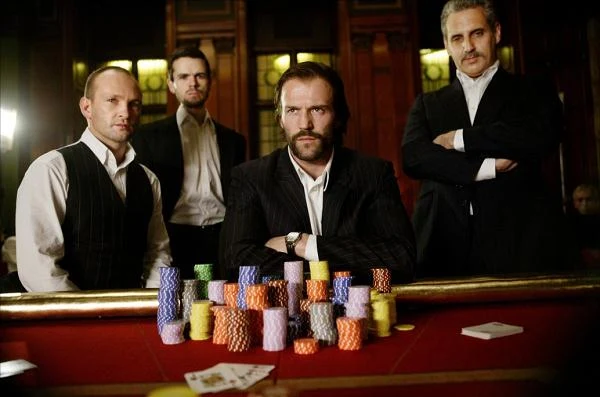 W "Revolverze", najsłabszym filmie Gyu'a Ritchie'ego w jakim zagrał W "Revolverze", najsłabszym filmie Gyu'a Ritchie'ego w jakim zagrał