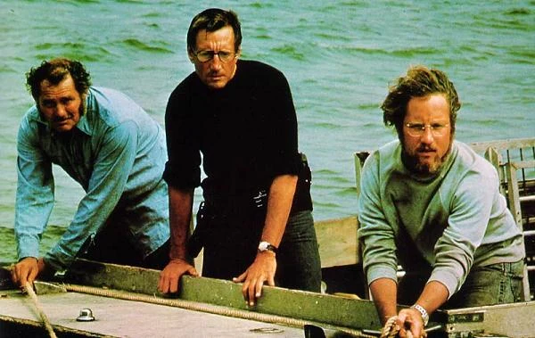 Robert Shaw, Roy Scheider i Richard Dreyfuss w legendarnych już "Szczękach" (1975). Niewiele filmów wzbudza te same emocje ponad 35 lat po premierze