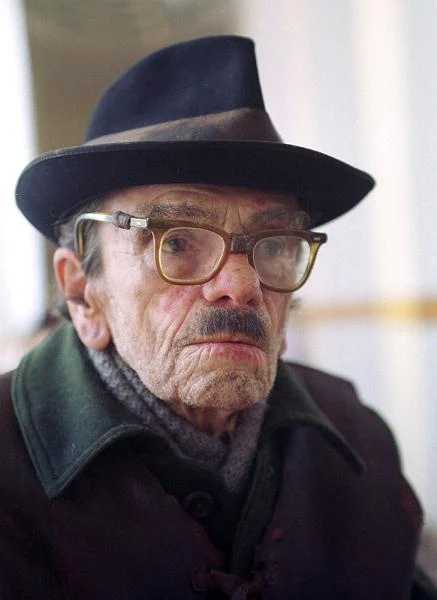 Jako tytułowy bohater w filmie "Mój Nikifor" Krzysztofa Krauze