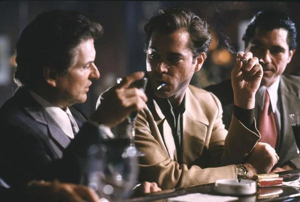 Joe Pesci i Ray Liotta w "Chłopcach z ferajny"