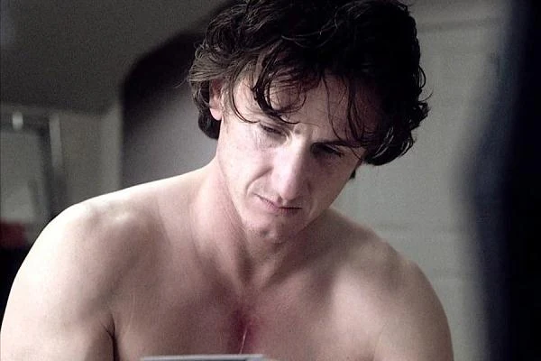 Jako Paul Rivers w filmie "21 gramów" Alejandro Gonzáleza Inárritu