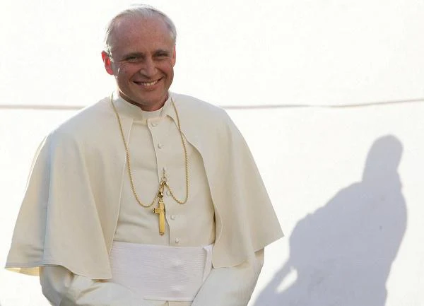 Następnie, w 2005 r., zagrał u tego samego reżysera w filmie "Karol. Papież, który pozostał człowiekiem".