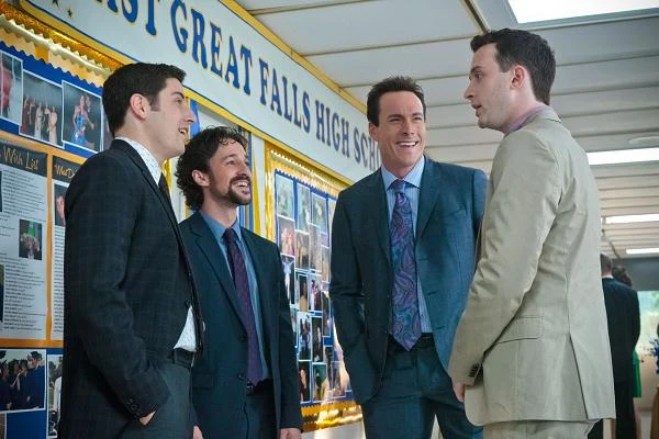 Jason Biggs, Thomas Ian Nicholas, Chris Klein i Eddie Kaye Thomas w scenie z filmu "American Pie: Zjazd absolwentów"