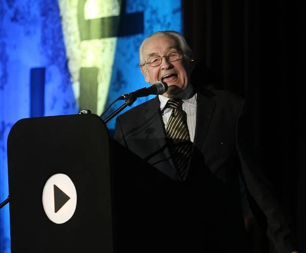 Reżyser Andrzej Wajda podczas pokazu cyfrowej rekonstrukcji filmu "Ziemia obiecana", na Festiwalu Kina Niezależnego Off Plus Camera w Krakowie.